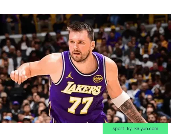 雷迪克称赞东契奇表现超凡 不在意外界争冠质疑