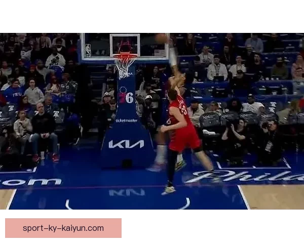 祖巴茨回应被打肿头不犯规称裁判判定克林根空接下次也要抡肘子